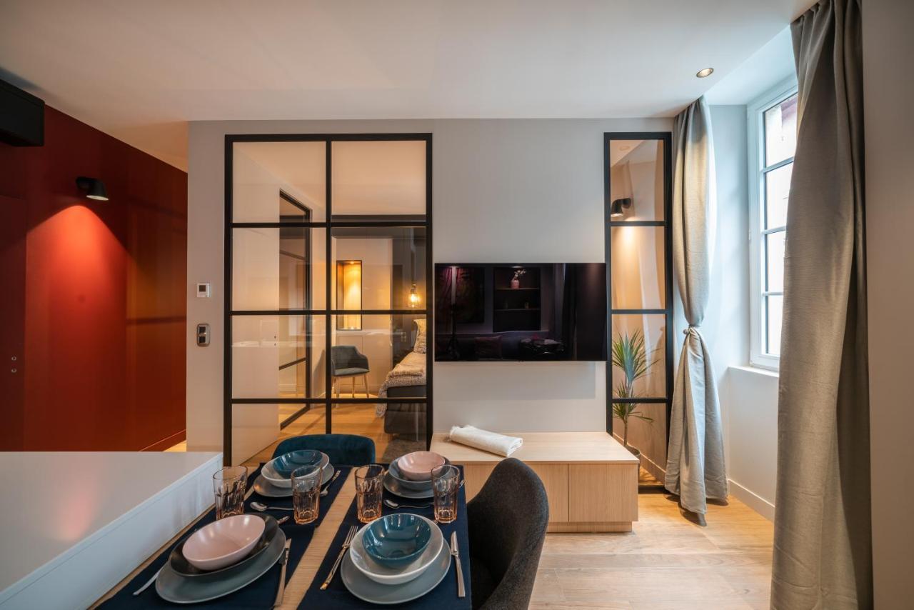 Le Luxury Design De La Vieille Ville Annecy Exterior foto
